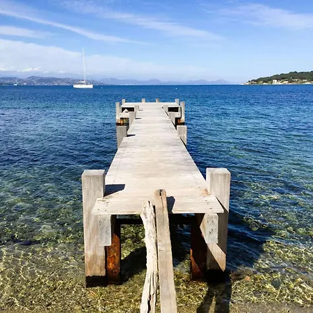 Climatisee Pour 10 Personnes Avec Piscine Chauffee Et Vue A Les Maures * La Londe-les-Maures